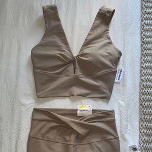 Old Navy Tan Sports Bra & Leggings Matching Set NWT